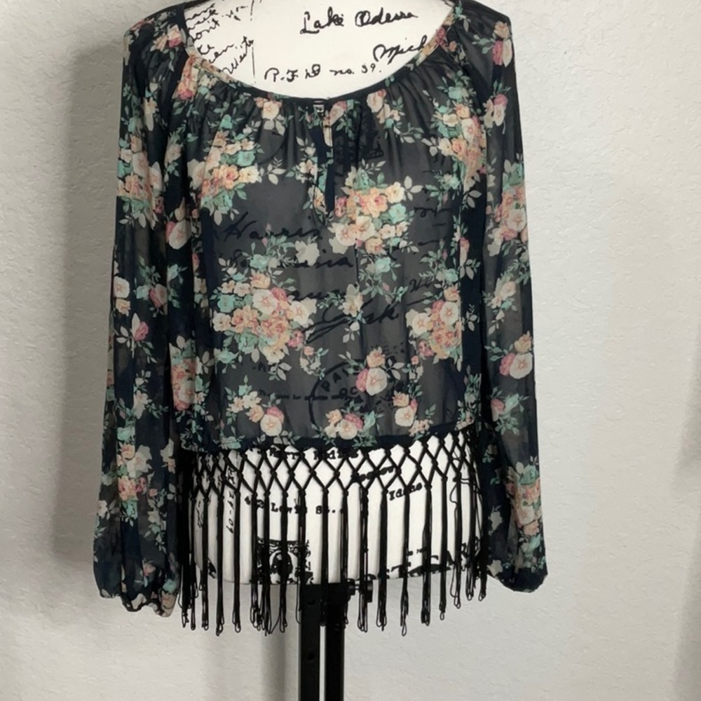 264- LuccaCouture, EUC Navy Floral Sheer Top with Fringe at Hem. Size Small